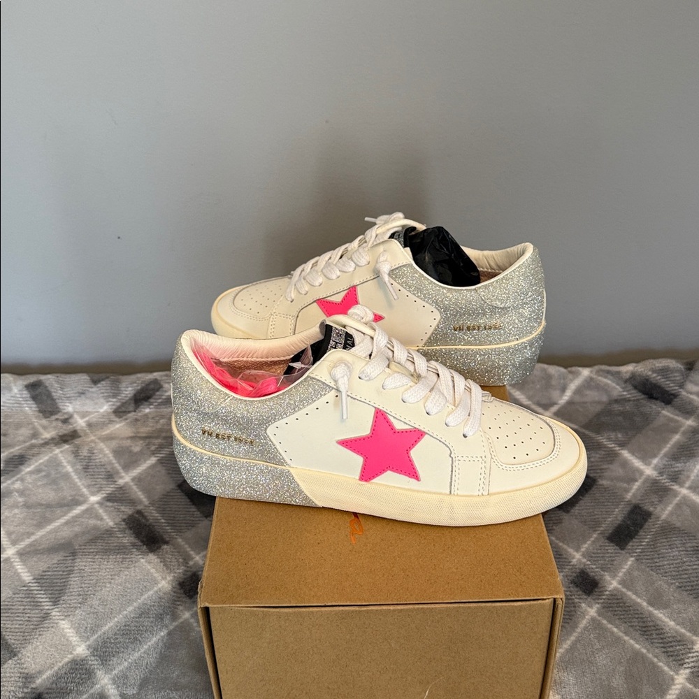 Vintage Havana Cream and Pink Sneakers
